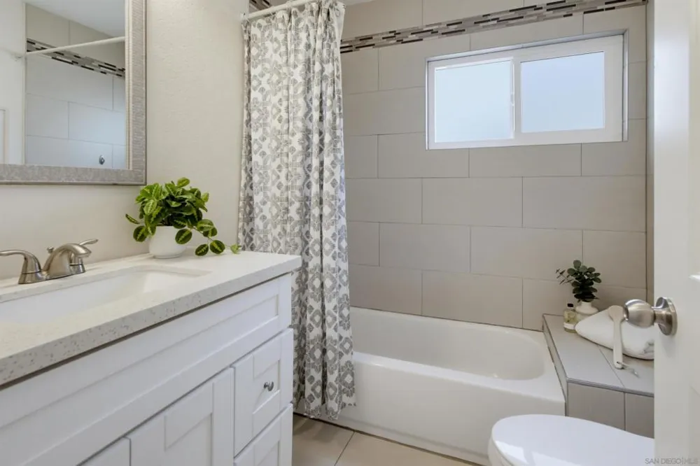 3468 Trophy La Mesa, CA 91941