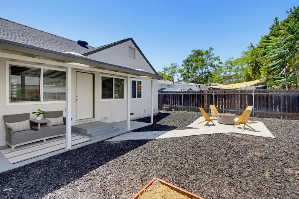 3468 Trophy La Mesa, CA 91941