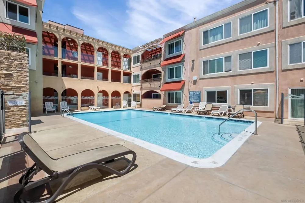 860 Turquoise #132 San Diego, CA 92109