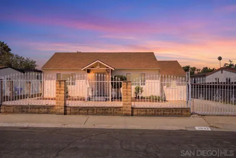 3942 Casita