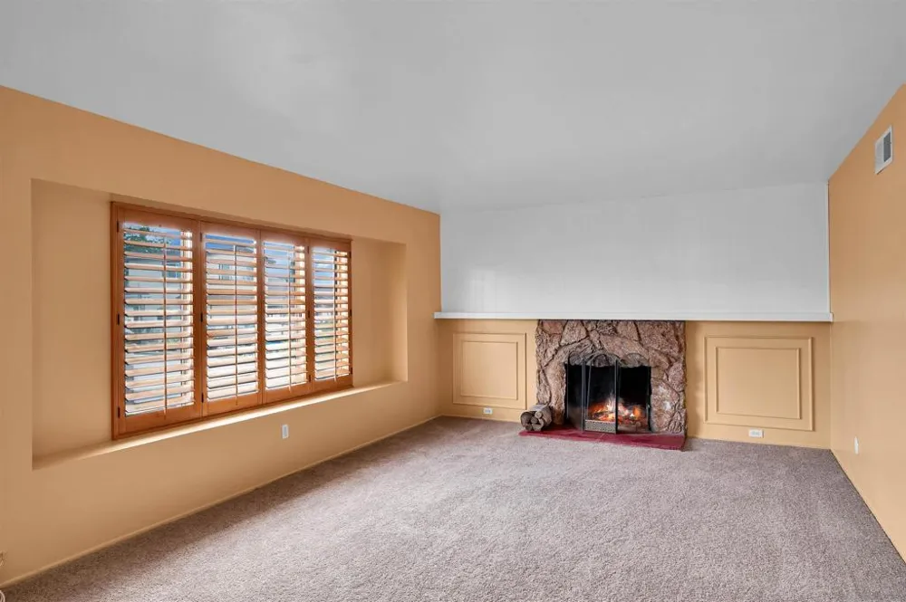 4046 GLADING San Diego, CA 92154