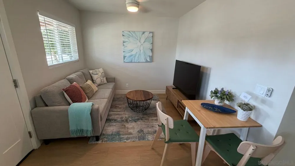 3208 Madison Ave Carlsbad, CA 92008