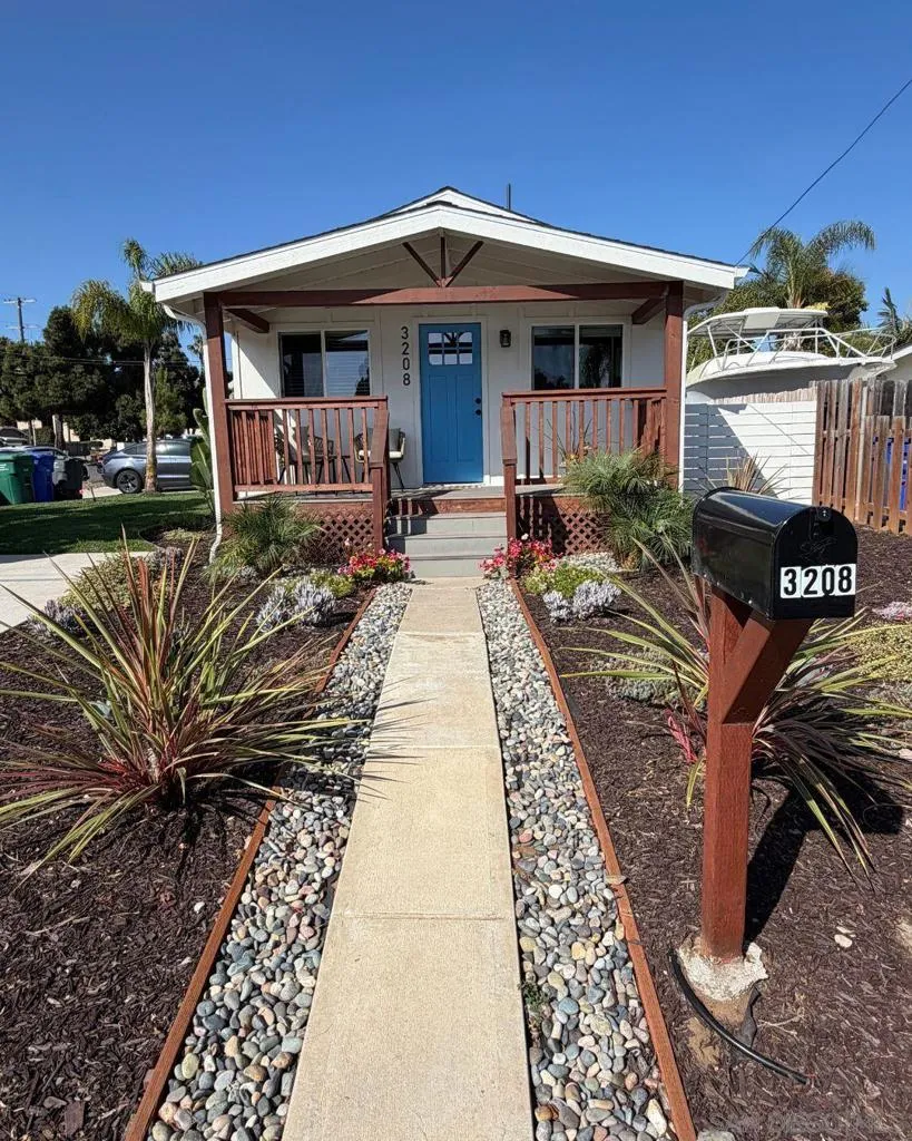 3208 Madison Ave Carlsbad, CA 92008
