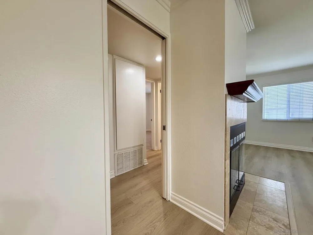 1756 Essex St #305 San Diego, CA 92103