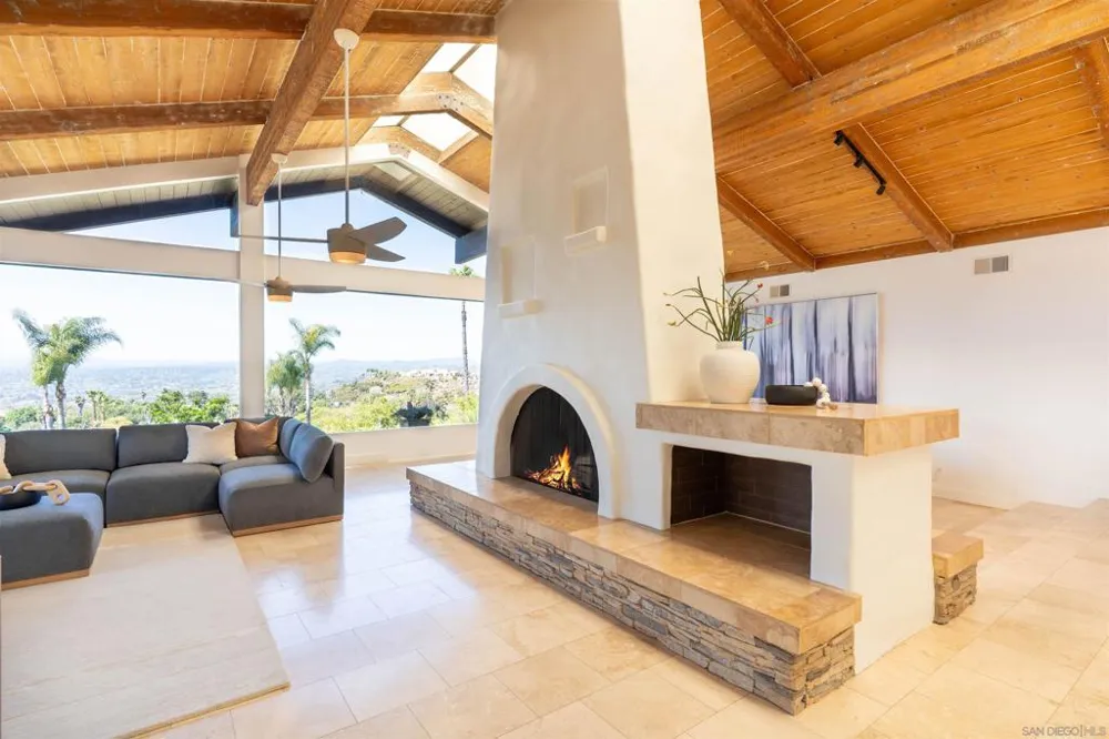 30410 Calle La Reina Bonsall, CA 92003