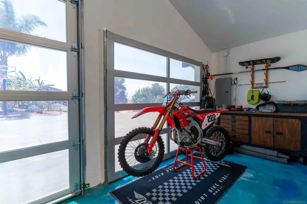 30410 Calle La Reina Bonsall, CA 92003