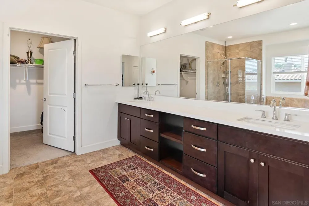 1675 Felicita Escondido, CA 92025