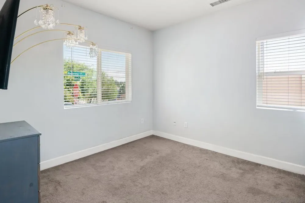 1675 Felicita Escondido, CA 92025