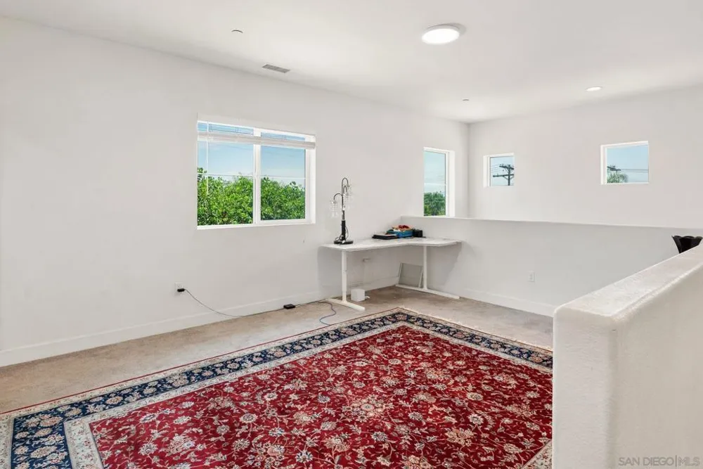 1675 Felicita Escondido, CA 92025