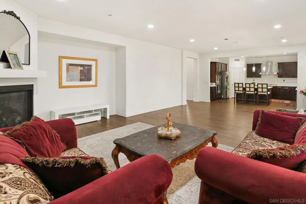 1675 Felicita Escondido, CA 92025