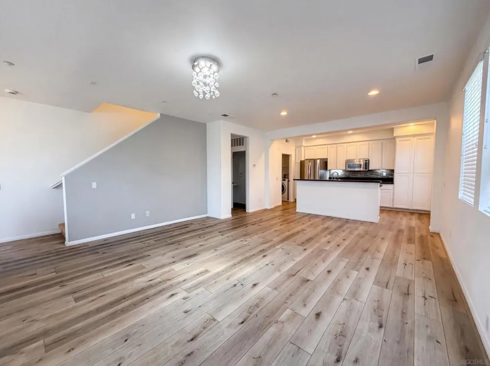 148 Via Montisi Santee, CA 92071