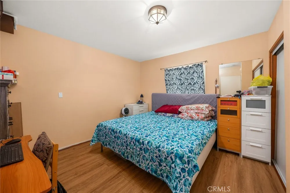1300 South Date Avenue Alhambra, CA 91803