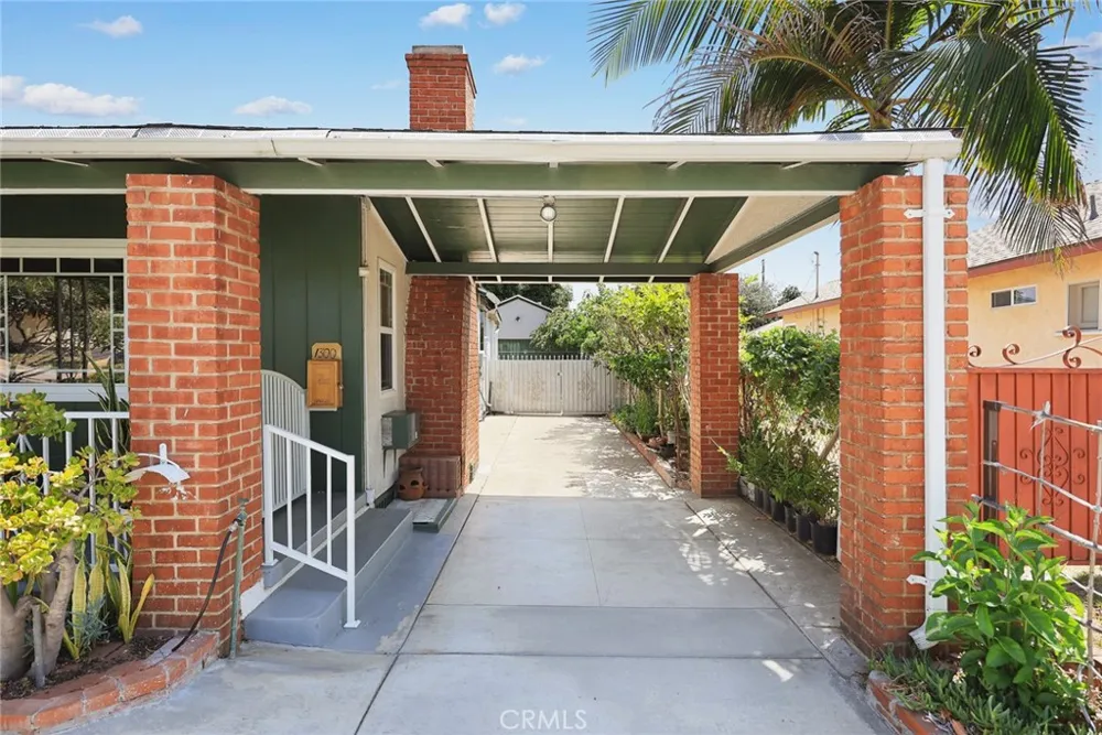 1300 South Date Avenue Alhambra, CA 91803