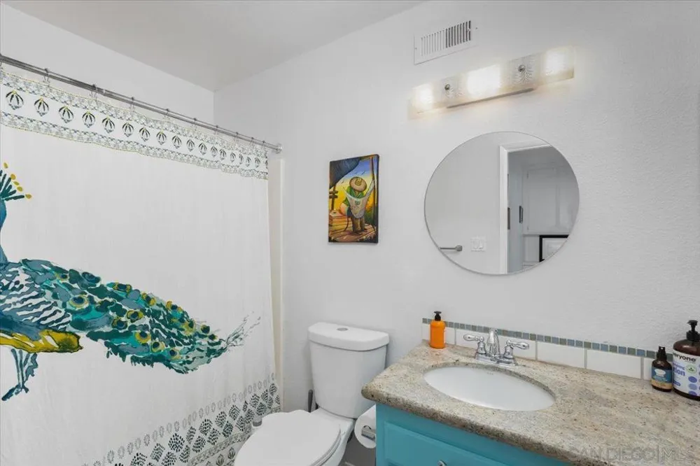 1651 S Juniper St #242 Escondido, CA 92025