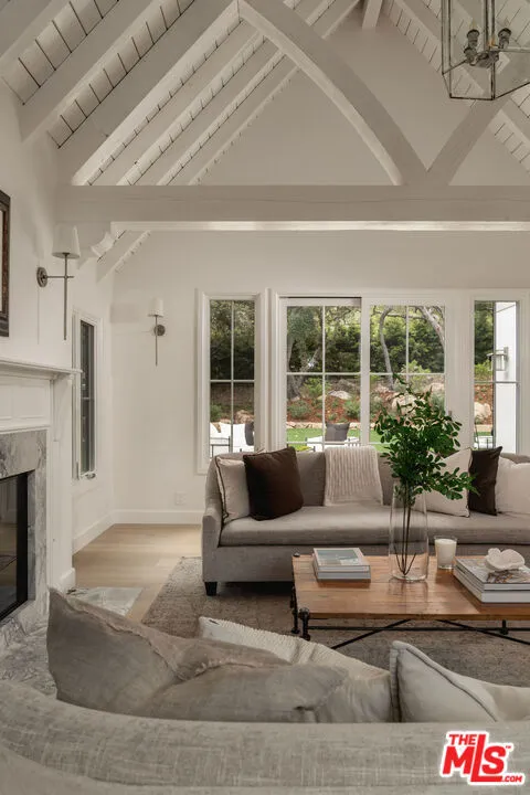 850 Rockbridge Road Santa Barbara, CA 93108