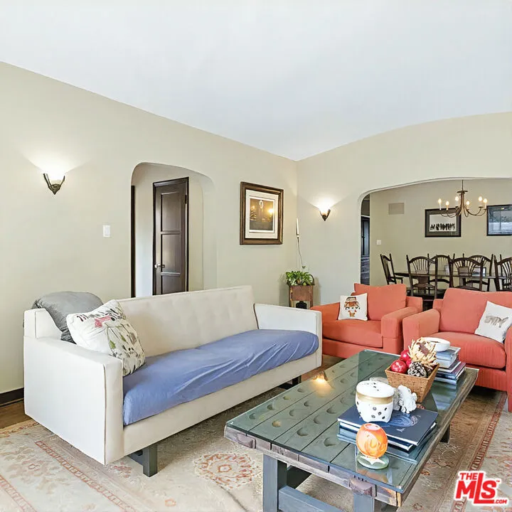 2317 Pearl Street Santa Monica, CA 90405