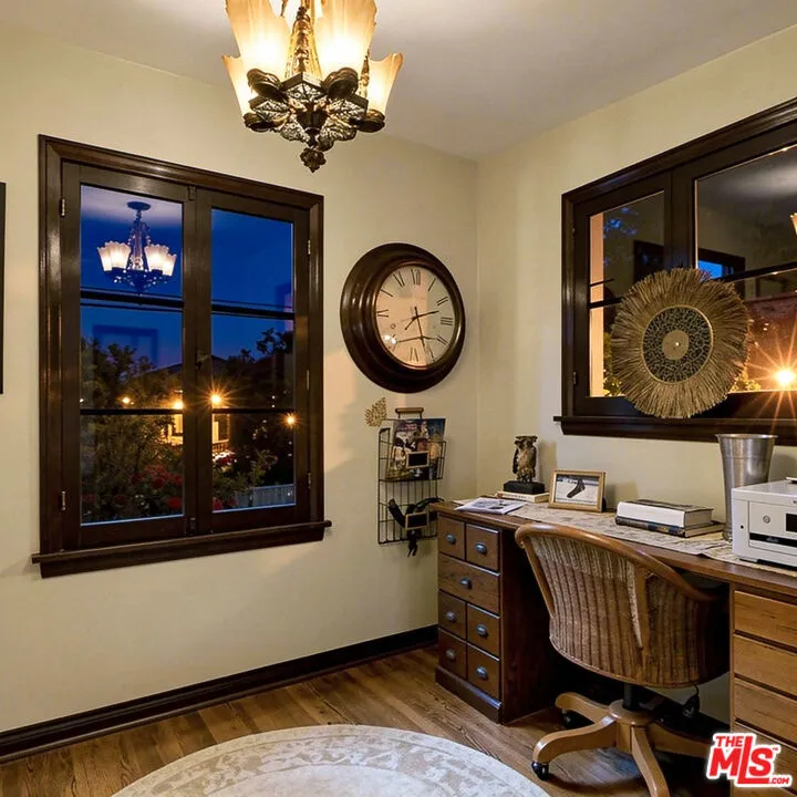 2317 Pearl Street Santa Monica, CA 90405