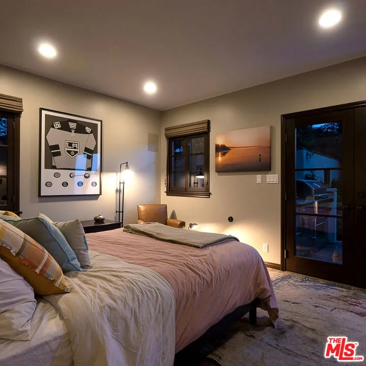 2317 Pearl Street Santa Monica, CA 90405
