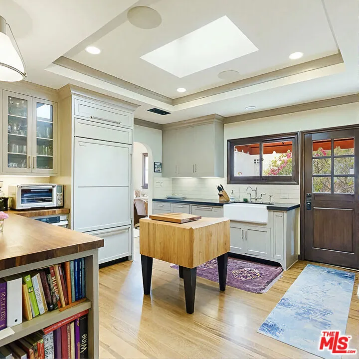 2317 Pearl Street Santa Monica, CA 90405