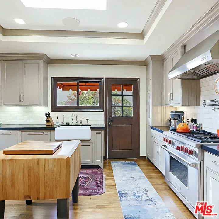 2317 Pearl Street Santa Monica, CA 90405