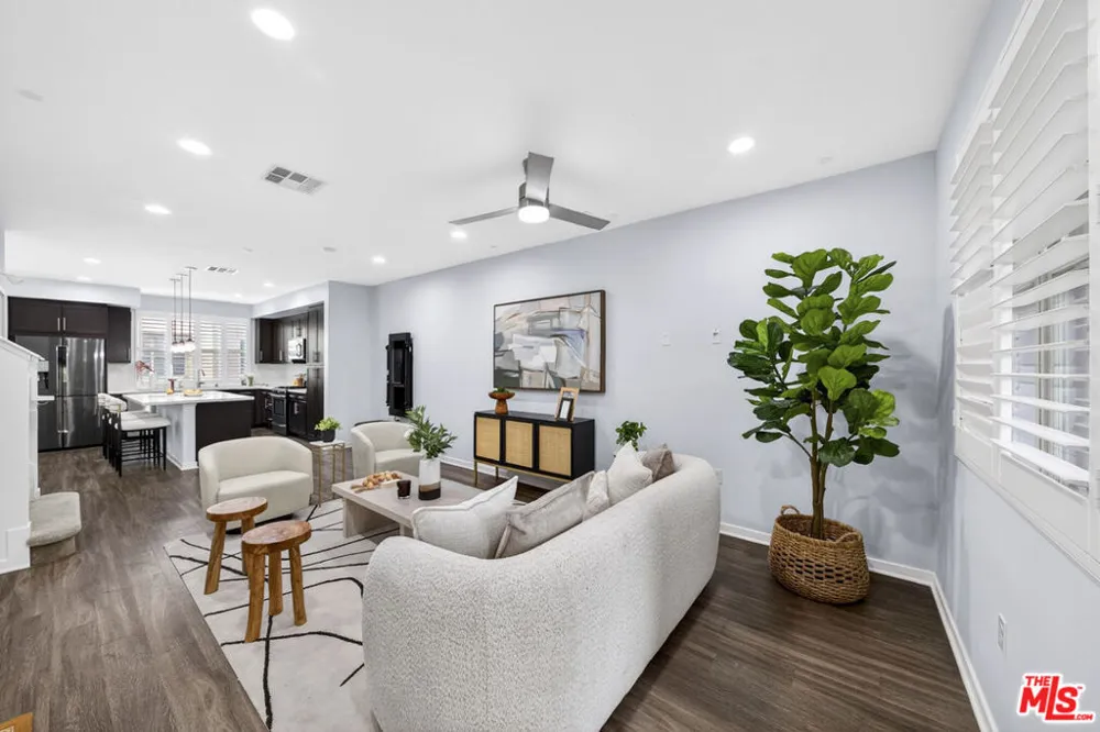 676 Colorado Circle Carson, CA 90745