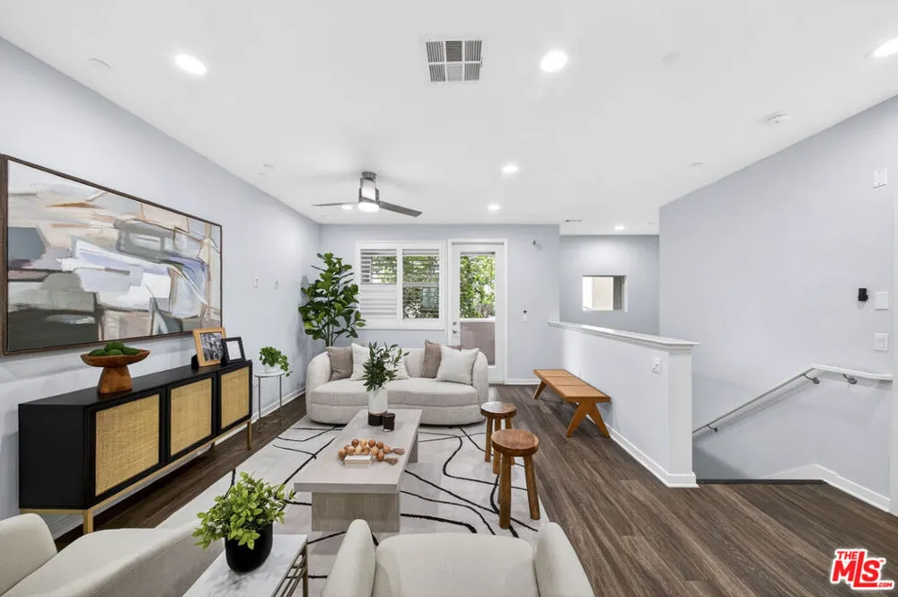 676 Colorado Circle Carson, CA 90745
