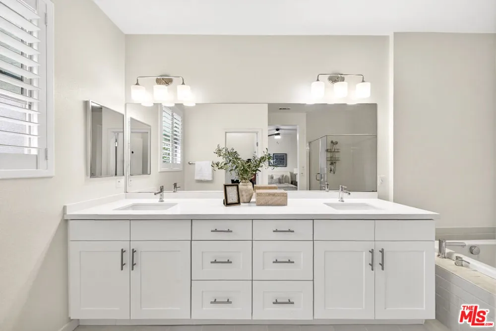 676 Colorado Circle Carson, CA 90745