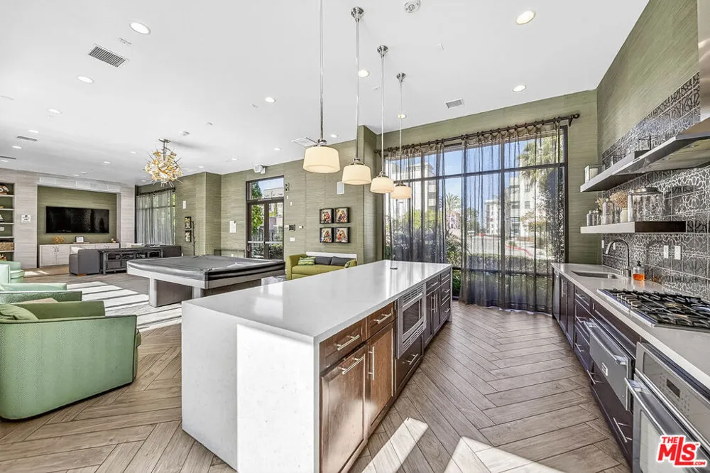 676 Colorado Circle Carson, CA 90745