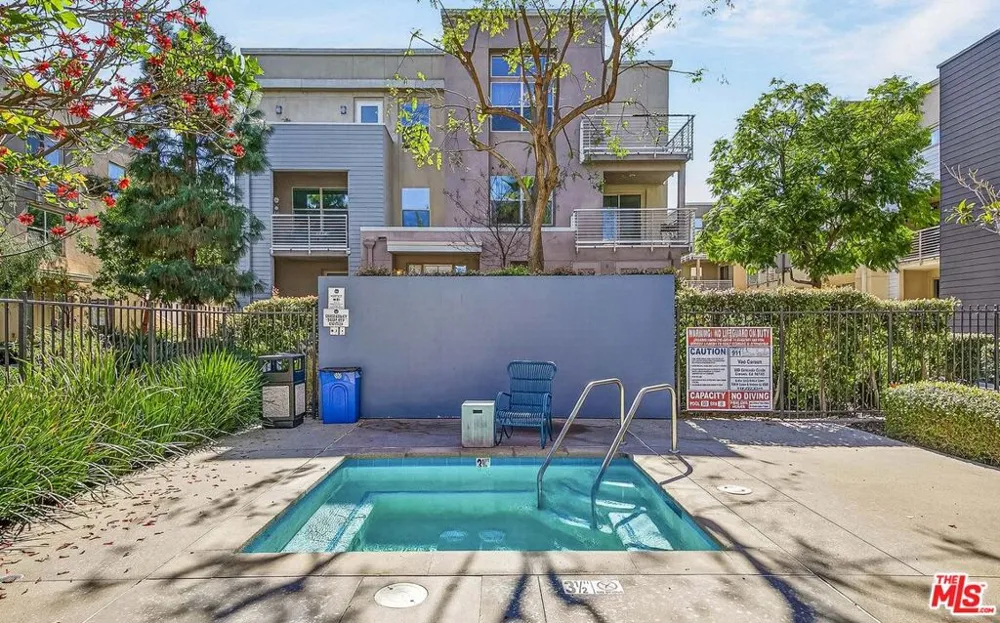 676 Colorado Circle Carson, CA 90745