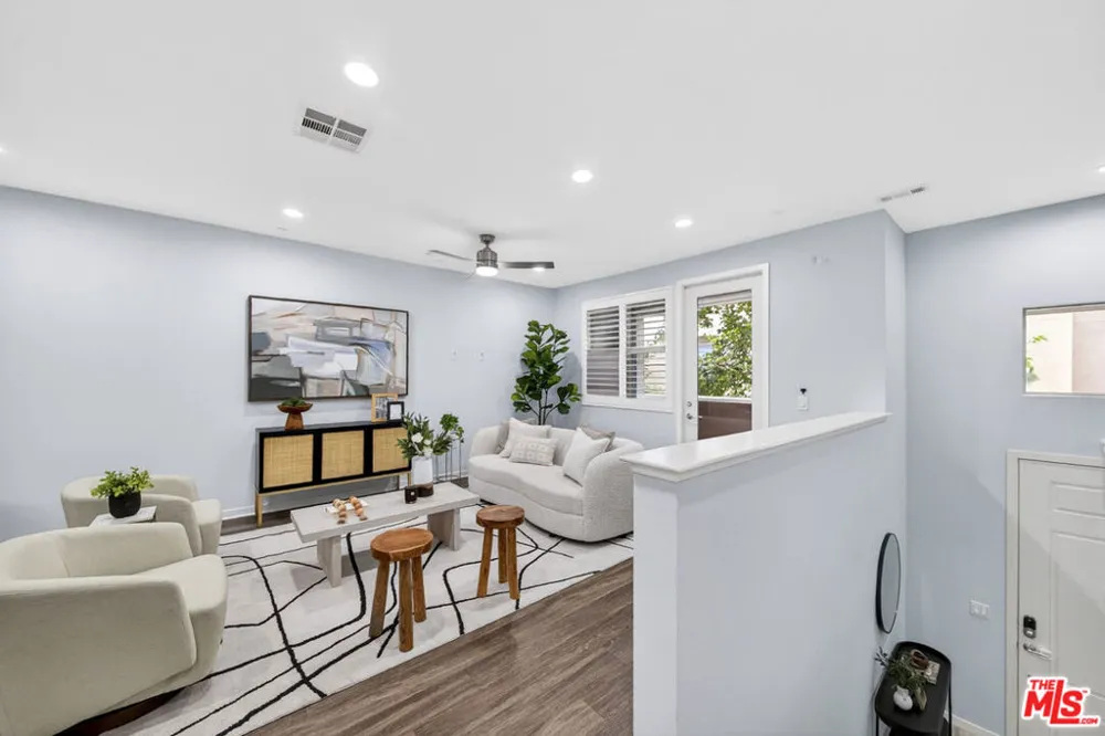 676 Colorado Circle Carson, CA 90745