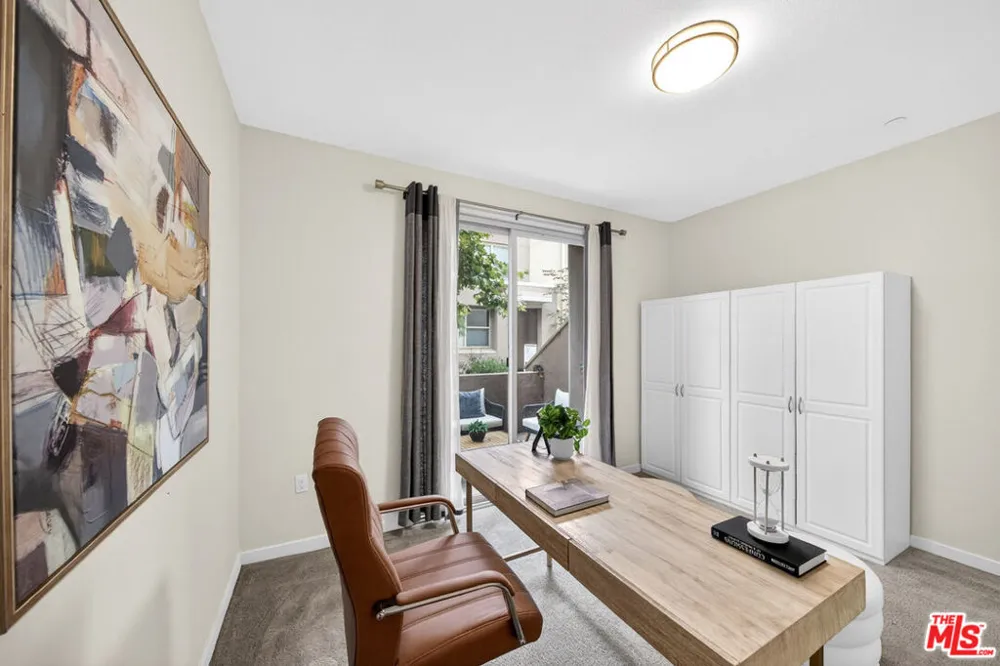 676 Colorado Circle Carson, CA 90745