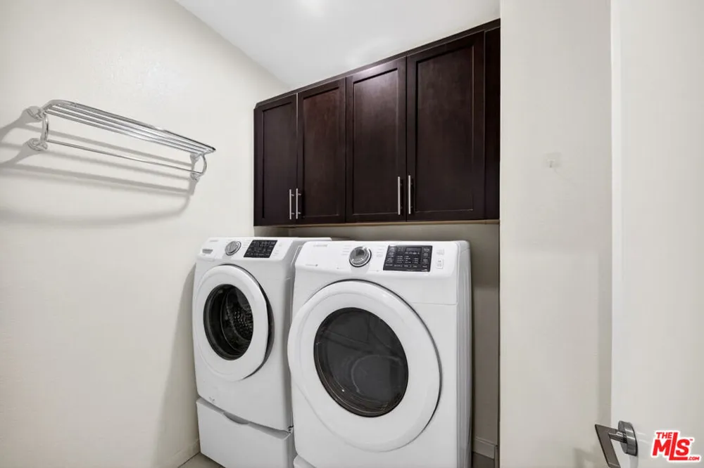 676 Colorado Circle Carson, CA 90745