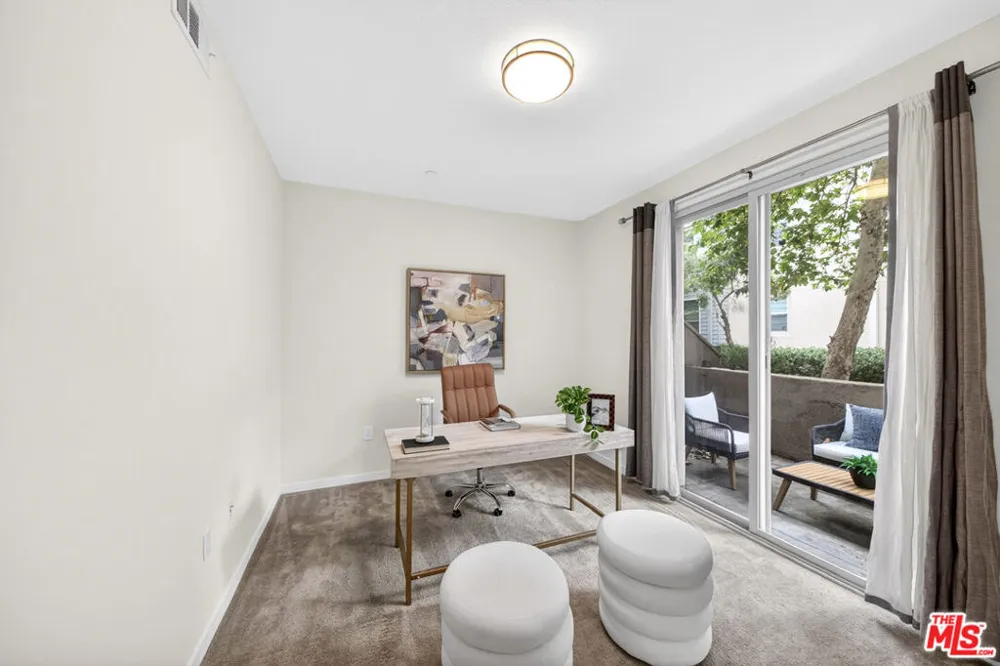 676 Colorado Circle Carson, CA 90745