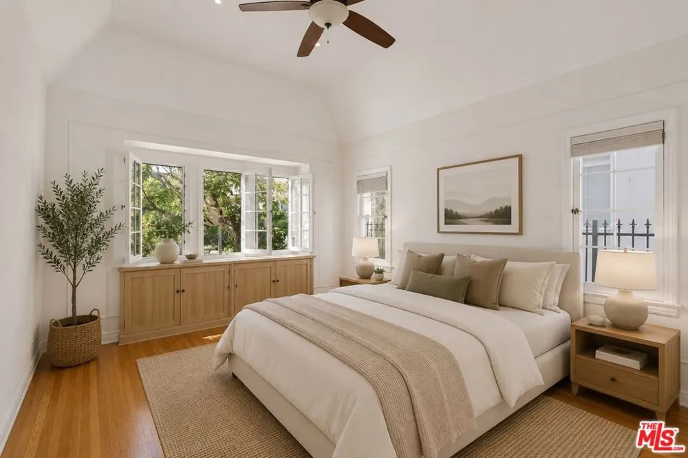 10530 Kinnard Avenue Los Angeles, CA 90024