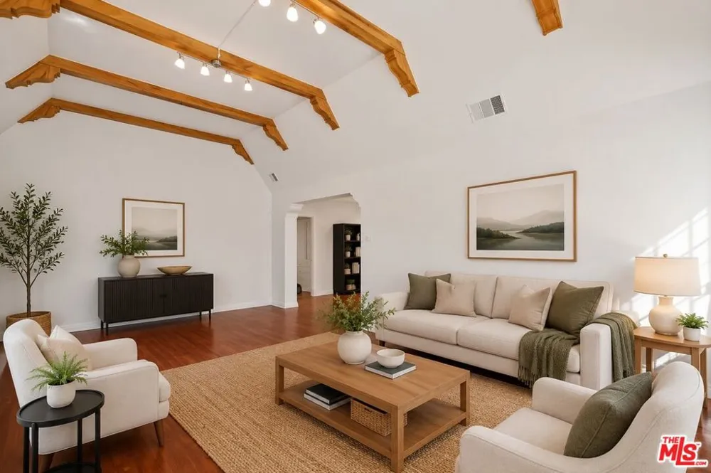 10530 Kinnard Avenue Los Angeles, CA 90024