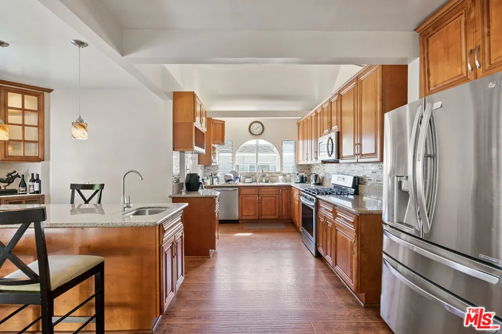 10530 Kinnard Avenue Los Angeles, CA 90024