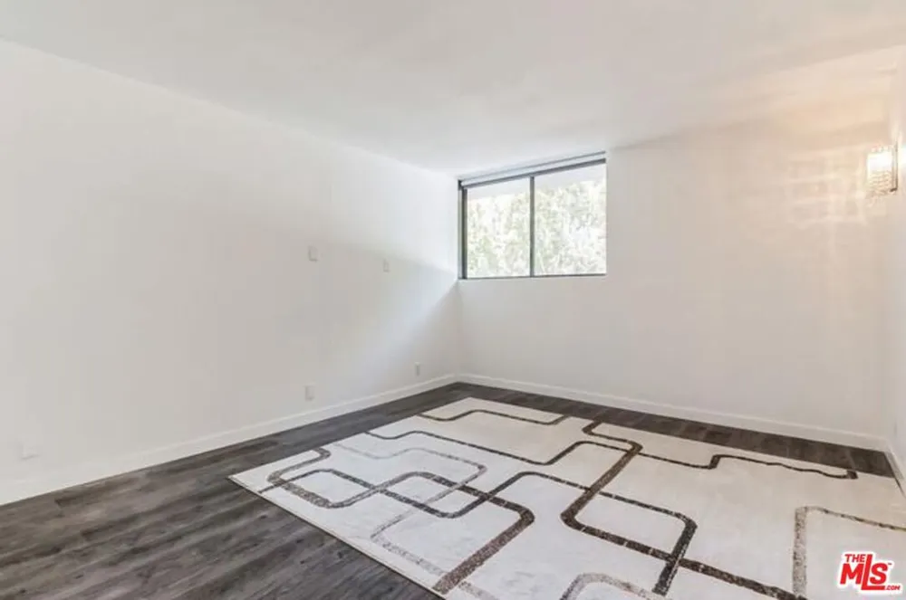 10535 Wilshire Boulevard #404 Los Angeles, CA 90024