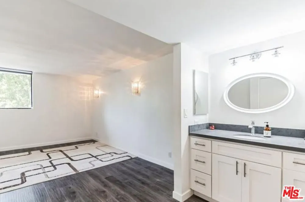 10535 Wilshire Boulevard #404 Los Angeles, CA 90024