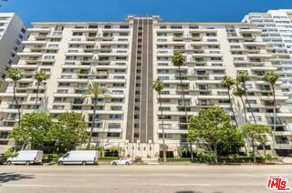 10535 Wilshire Boulevard #404 Los Angeles, CA 90024
