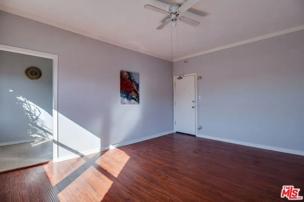 730 S Catalina Street Los Angeles, CA 90005
