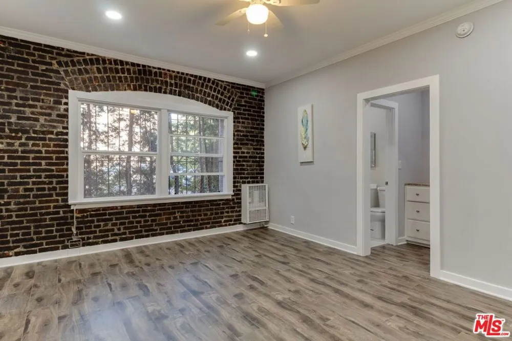 730 S Catalina Street Los Angeles, CA 90005