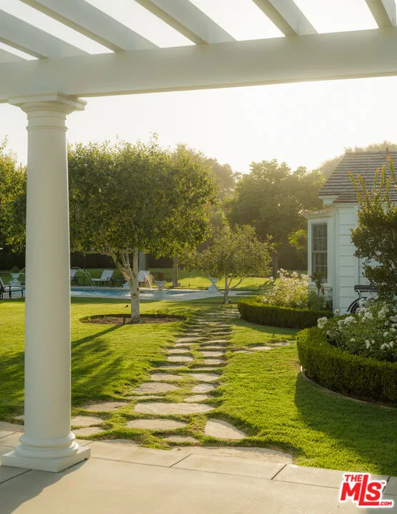 4225 Mariposa Drive Santa Barbara, CA 93110