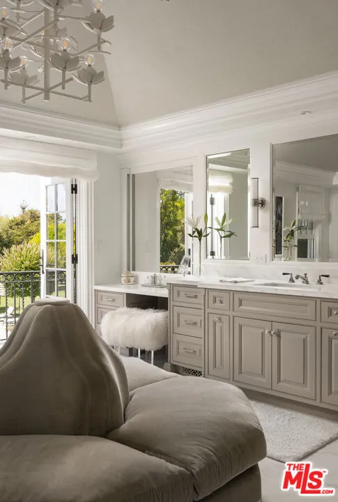4225 Mariposa Drive Santa Barbara, CA 93110