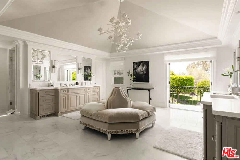 4225 Mariposa Drive Santa Barbara, CA 93110