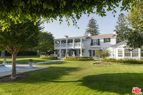 4225 Mariposa Drive