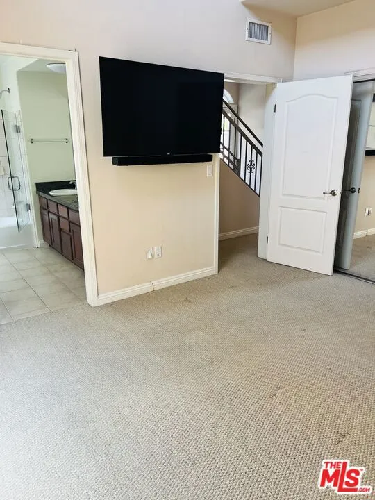 5719 Camellia Avenue #109 North Hollywood, CA 91601