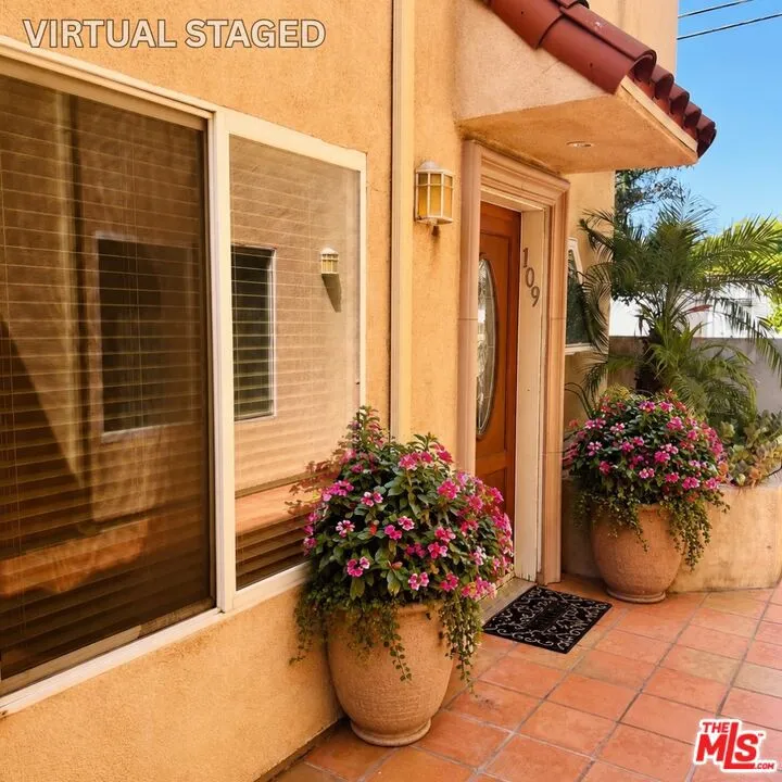 5719 Camellia Avenue #109 North Hollywood, CA 91601