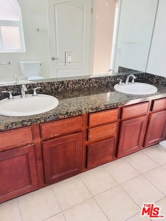 5719 Camellia Avenue #109 North Hollywood, CA 91601