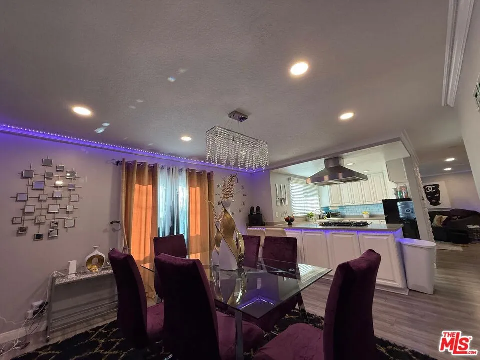 8020 Cora Street Sunland, CA 91040