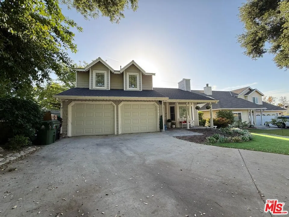 8020 Cora Street Sunland, CA 91040